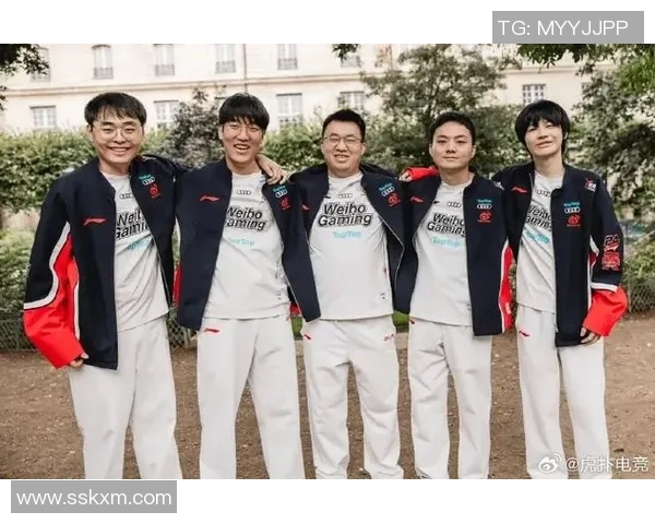 英雄联盟赛场LNG强势反击背后的战术解析与团队协作探讨